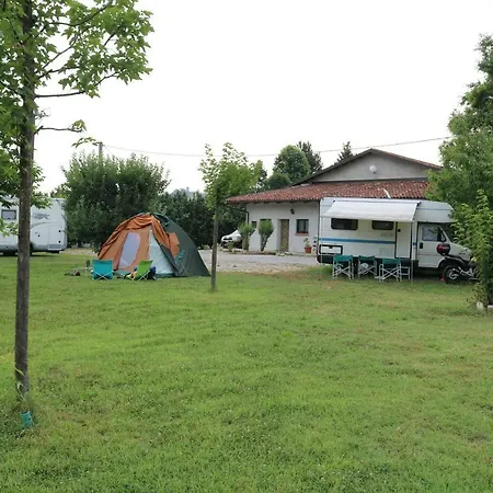 La Rosa Nel Borgo Agricamping Campsite